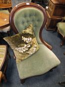 A VICTORIAN MAHOGANY FRAMED LADIES CHAIR