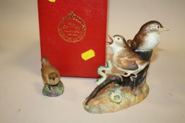 A BOXED ROYAL CROWN DERBY THRUSH CHICKS FIGURE TOGETHER WITH A ROYAL WORCESTER WREN FIGURE