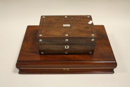 A MOTHER OF PEARL INLAID MAHOGANY TRINKET BOX TOGETHER WITH A BURR MAHOGANY EMPTY CUTLERY BOX