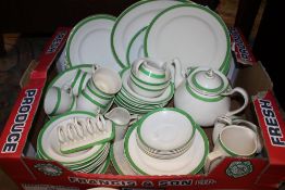 A LARGE TRAY OF SOLIAN WARE 'QUEENS GREEN' TEA AND DINNERWARE