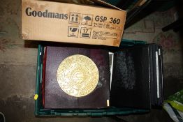 A BOXED GOODMANS GSP360 TURNTABLE TOGETHER WITH A BOX OF 78'S A/F