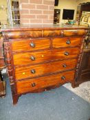 A NICE VICTORIAN MAHOGANY 2 SHORT ABOVE 3 LONG GRADUATED CHEST OF DRAWERS WITH 2 FURTHER SECRET