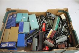 A BOX CONTAINING TWENTY FIVE BOXED OO GAUGE HORNBY DUBLO ITEMS, mainly rolling stock plus over fifty