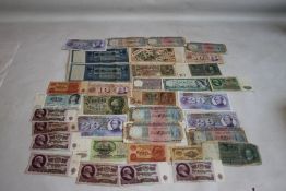 WORLD BANKNOTES, to include a quantity of Swiss Francs and various German issues