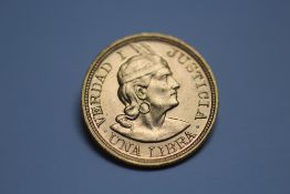 A 1916 LIMA MINT PERUVIAN PVG LIBRA ONE LIBRA COIN, approximate weight 8 g