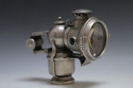 A VINTAGE SILVER COLOURED JOS LUCAS LTD LAMP, W 19 cm