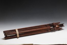 A WINDSOR AND NEWTON EASEL