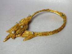 A VINTAGE CHRISTIAN LACROIX HINGED COLLARETTE FOR RESTORATIONCondition Report:Missing