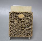 A 19TH CENTURY CHINESE CANTON CARVED IVORY CARD CASE, with missing cover, typically carved with