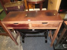 A MODERN LEATHER STYLE TWO DRAWER CONSOLE TABLE, H 90 CM, W 100 CM, SLIGHTLY FADED