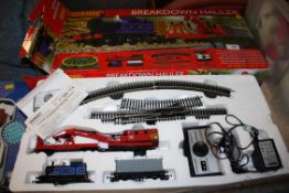 A BOXED HORNBY BREAKDOWN HAULER MODEL TRAIN SET