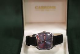 A VINTAGE GENTS ORIS DATE WRISTWATCH WITH BLUE DIAL