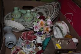 A TRAY OF CERAMICS TO INCLUDE LIMOGES EXAMPLES