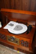 A MODERN COMBINATION CD/ RECORD PLAYER