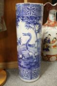 A LARGE 19TH CENTURY CHINESE BLUE AND WHITE STICKSTAND, decorated with storks in a typical