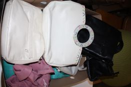A SELECTION OF VINTAGE LADIES TULA AND RADLEY BAGS (6)