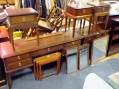 A STAG MINSTREL 5 DRAWER CHEST, DRESSING TABLE AND 3 BEDSIDE CABINETS (5)ALL S/D
