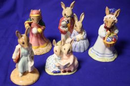 FIVE ROYAL DOULTON BUNNYKINS FIGURES TO INCLUDE 'SHOPPER BUNNYKINS' AND 'MRS BUNNYKINS'