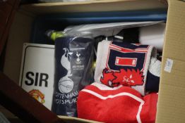 A BOG OF FOOTBALL PROGRAMMES AND COLLECTABLES