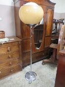 A HARVEY GUZZINI RETRO FLOOR LAMP WITH ORIGINAL HARVEY GUZZINI 'MADE IN ITALY' STICKER H-176 CM