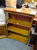 AN OAK 'OLD CHARM' OPEN BOOKCASE H-95 W-76 CM