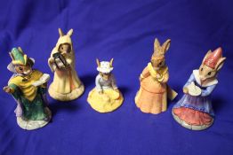 FIVE ROYAL DOULTON BUNNYKINS FIGURES, TO INCLUDE 'SANDS OF TIME BUNNYKINS', 'SUNDIAL BUNNYKINS'