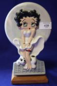 A WADE BETTY BOOP CLASSIC WALL HANGING PLAQUE