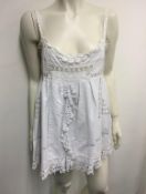 PLACE NATIONALE - a ladies white lace dress, size 20