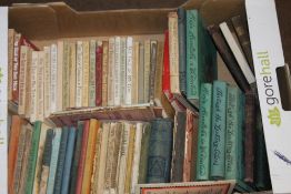 A QUANTITY OF CHILDREN'S BOOKS TO INCLUDE BEATRIX POTTER ETC.