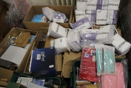 SEVEN BOXES OF NEW ITEMS TO INCLUDE DUMPLING TOOLS, ICE CUBE TRAYS, PHONE CASES, SCREEN PROTECTORS