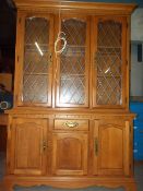 A LEADED WALL DISPLAY UNIT