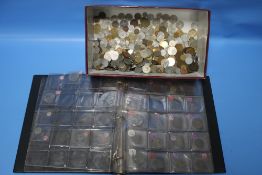 A QUANTITY OF ASSORTED WORLD COINS