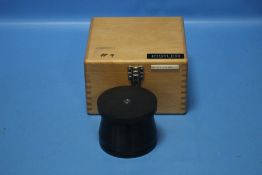KISTLER TYPE 925A INSTRUMENT in fitted wooden case.