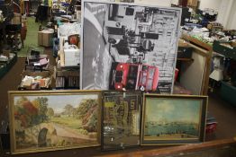A QUANTITY OF PICTURES TO INCLUDE A LEVI STRAUSS ADVERTISING MIRROR AND A LARGE PRINT OF A LONDON