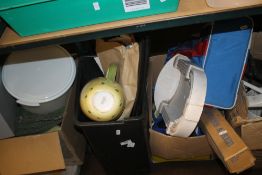 A QUANTITY OF SUNDRIES TO INCLUDE CAP, A CARAVAN STABILISER