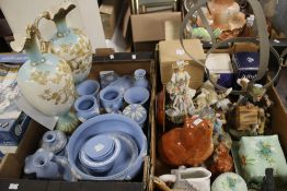 TWO TRAYS OF CERAMICS TO INCLUDE WEDGWOOD JASPERWARE (TRAYS NOT INCLUDED)