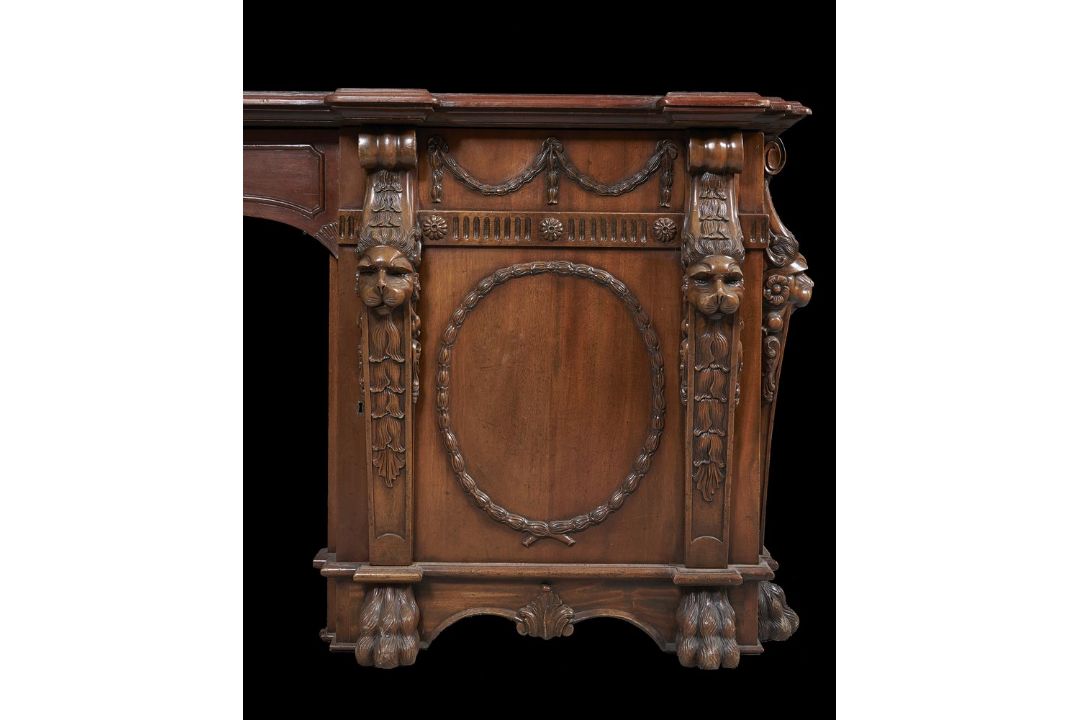A carved mahogany twin pedestal partner's desk in George III style - Image 4 of 4