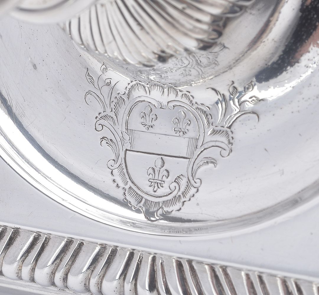 A pair of George II cast silver square candlesticks by John Cafe - Image 3 of 3