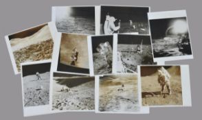 Apollo. Collection of lunar photography.