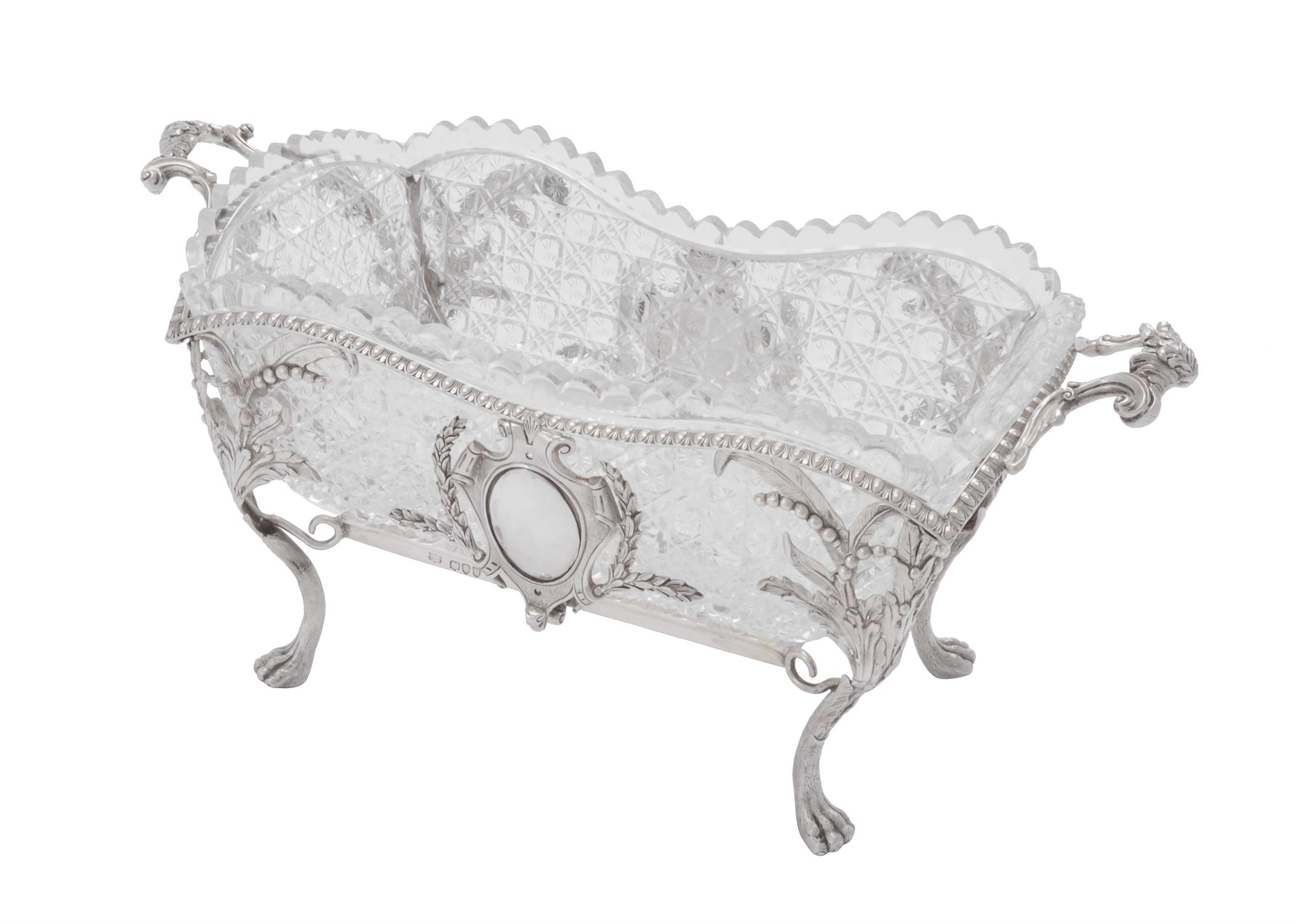 A late Victorian silver and cut glass centre bowl by Mappin & Webb - Image 2 of 2