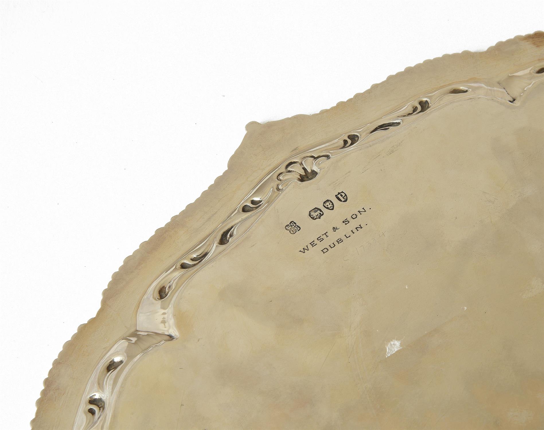 A late Victorian silver shaped circular salver by W. & G. Sissons - Image 3 of 3