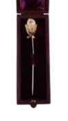 [Royal interest] A stags tooth set gold stick pin