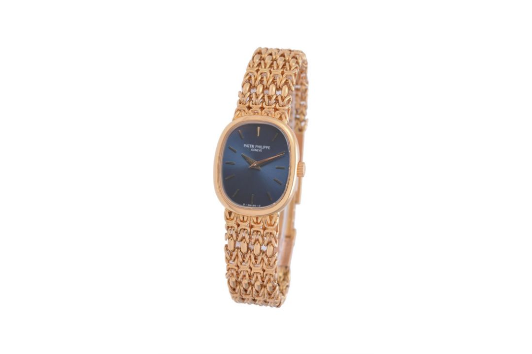 Patek Philippe, Ellipse, ref. 4464/1, a lady's 18 carat gold bracelet watch