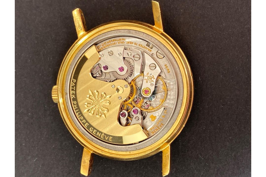 Patek Philippe, Calatrava, ref. 3445, a gold coloured wrist watch - Image 4 of 4