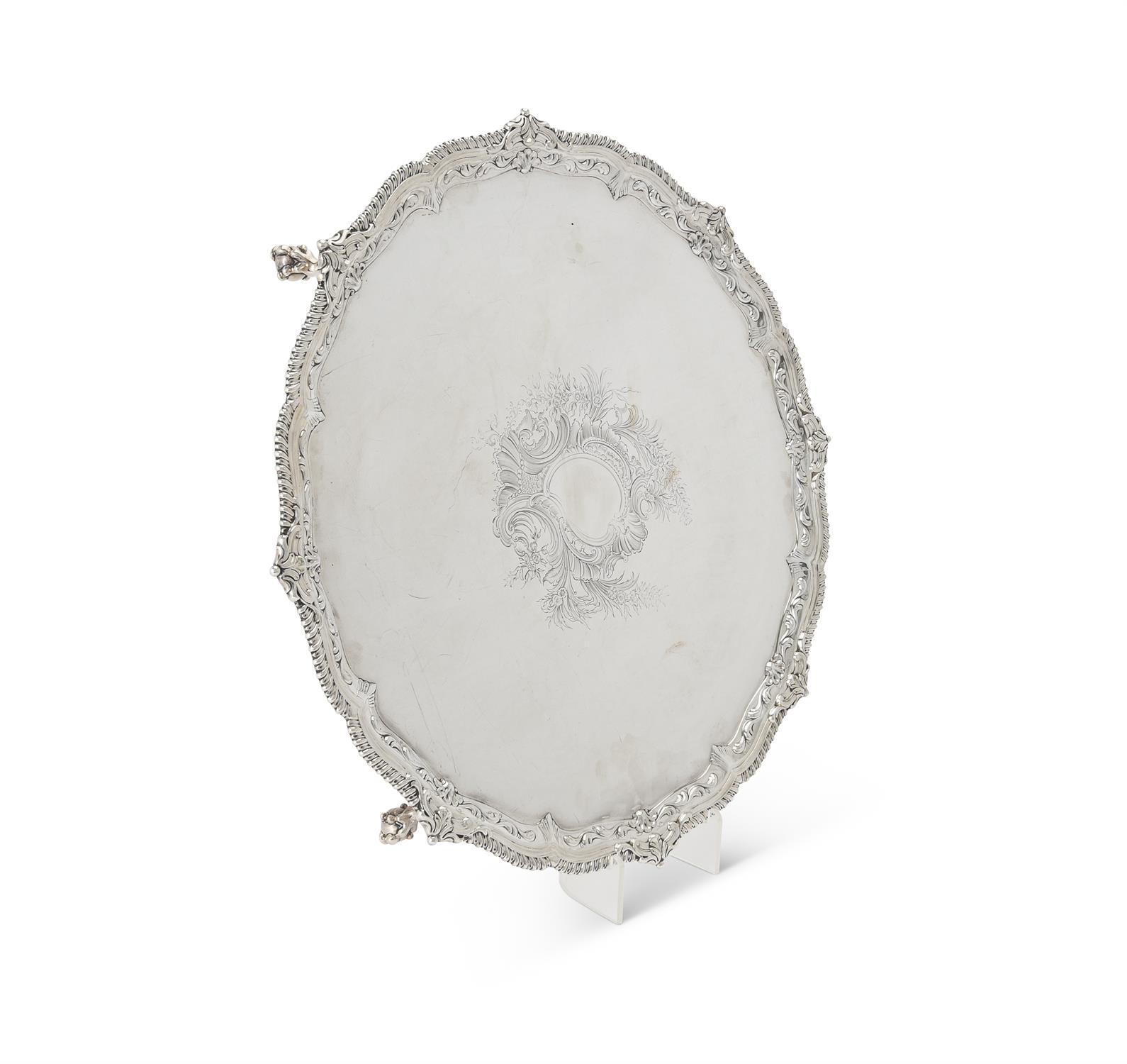 A late Victorian silver shaped circular salver by W. & G. Sissons - Image 2 of 3