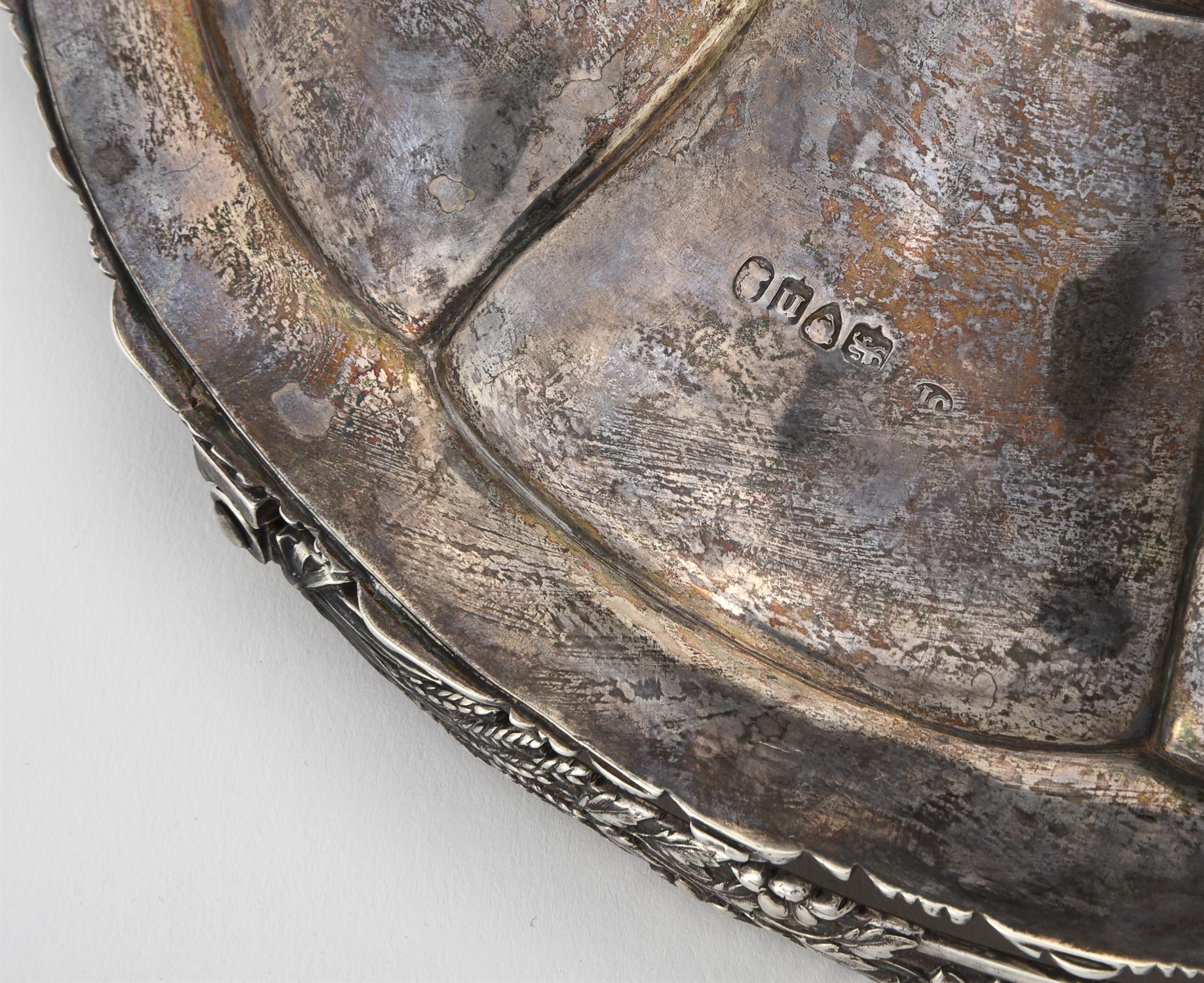 A George IV silver shaped circular pedestal basket by Joseph Craddock - Image 2 of 2