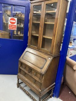 Auction of Antiques, Collectables and Fine Art.