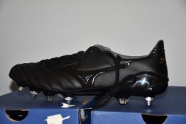 Two pairs of as new Mizuno Morelia Neo II Mix football boots (Both UK 10).