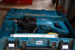 A pre-owned Makita diamond core drill (8406) (body only).