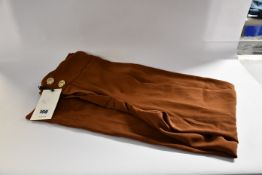 A pair of as new Uterque trousers (M).